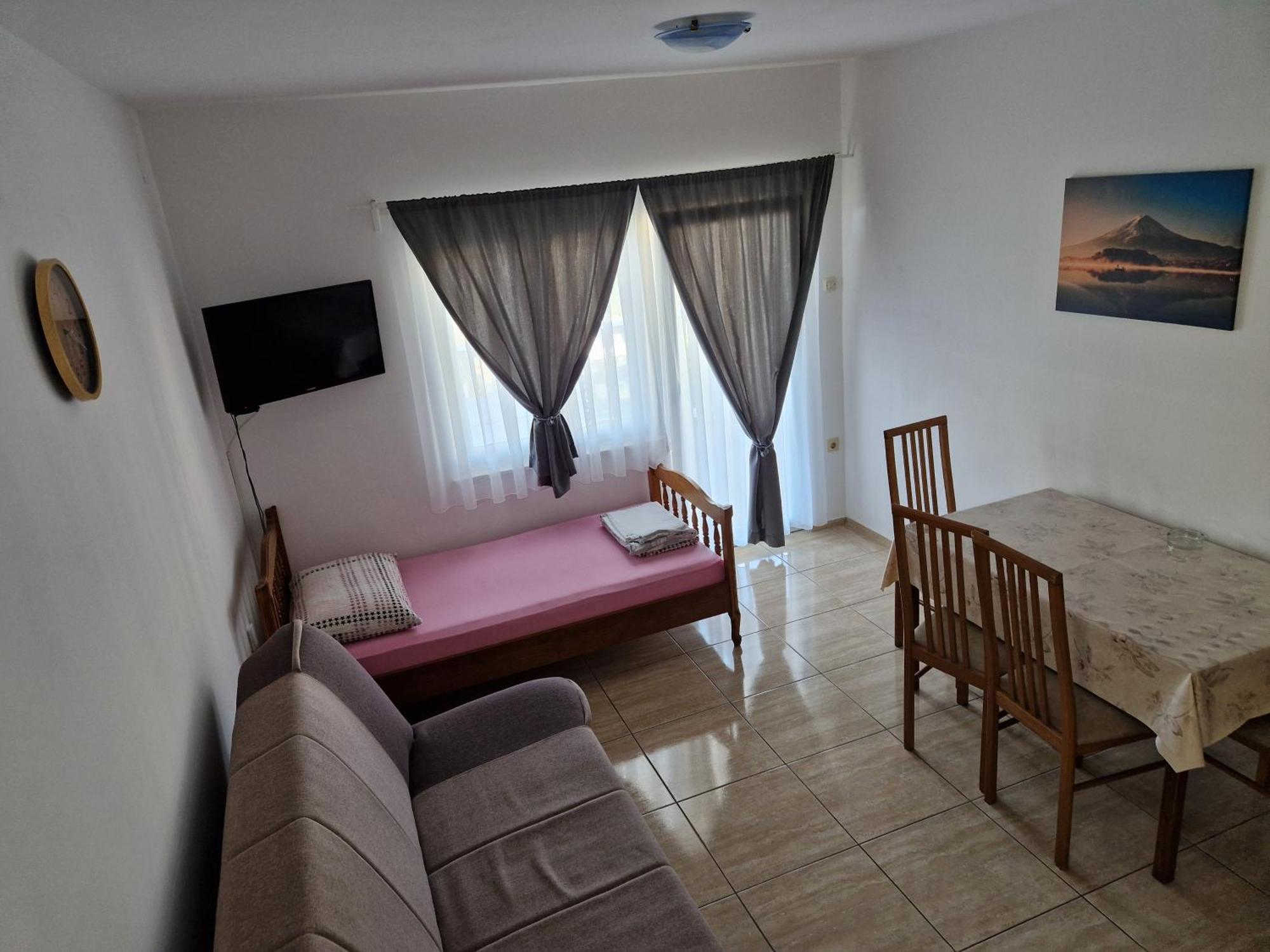 Apartments Mali Mate Tribalj Exterior foto